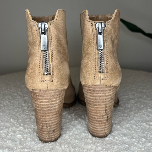 Lucky Brand Booties Size 6 Medium Width - Picture 8 of 8